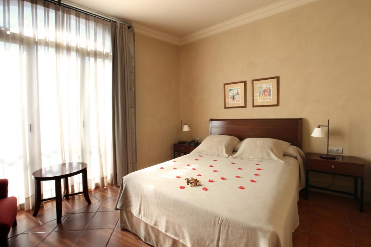 Bremon Boutique Hotel By Duquessa Hotel Collection Cardona Værelse billede
